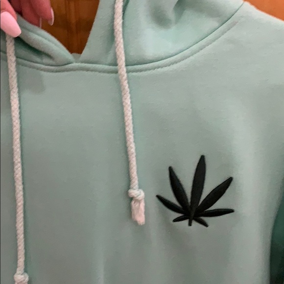 Weed hoodie🤪 - Picture 3 of 3